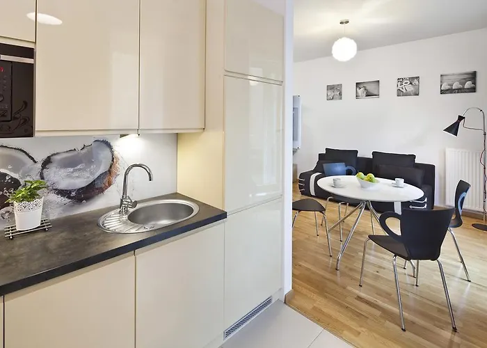 Szeroka - Old Town Holidays