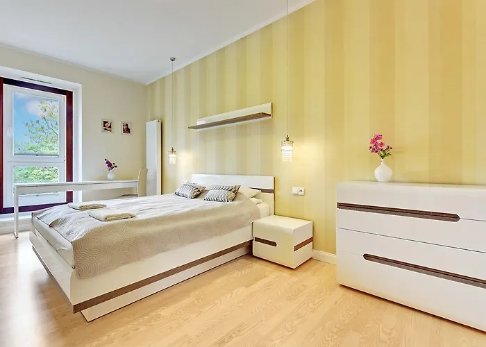 Szeroka - Old Town Holidays