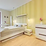 Szeroka - Old Town Holidays
