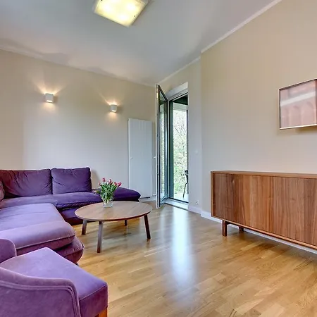 Szeroka - Old Town Holidays Gdańsk