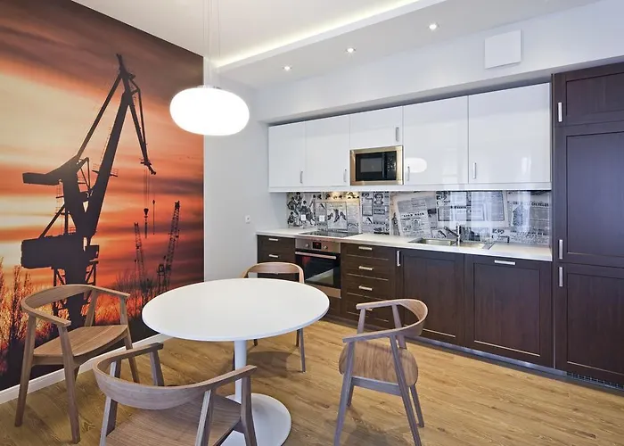 Szeroka - Old Town Holidays Gdańsk