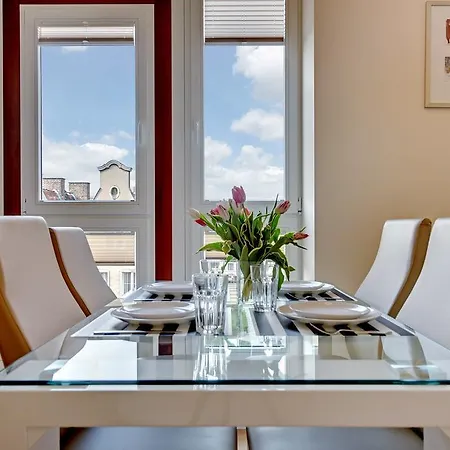 Szeroka - Old Town Holidays Gdańsk